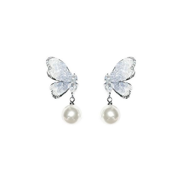 Blue Crystal Butterfly 🦋 Pearl Earrings 925 Silver Stud - Picture 1 of 4